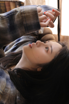 老妇的肥田乱耕小说
